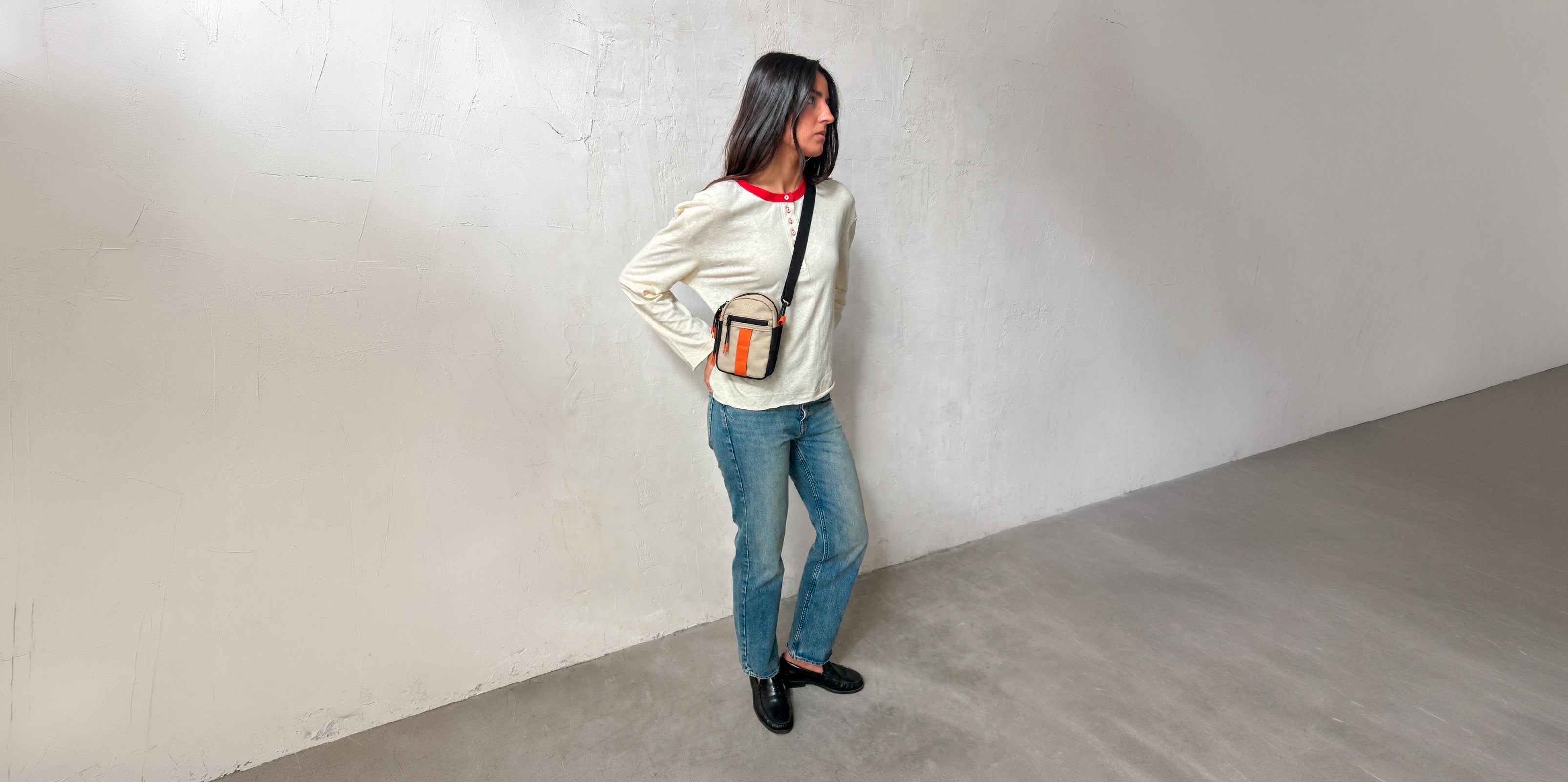 Jan Side Bag