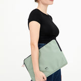 Capture Laptop Case 15" Sage